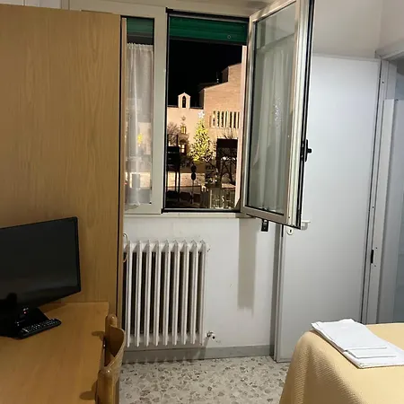 Bianco Hotel *